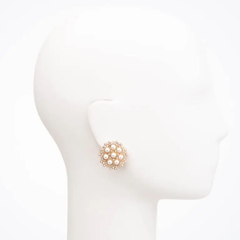Orecchini clip bottone oro perle 2