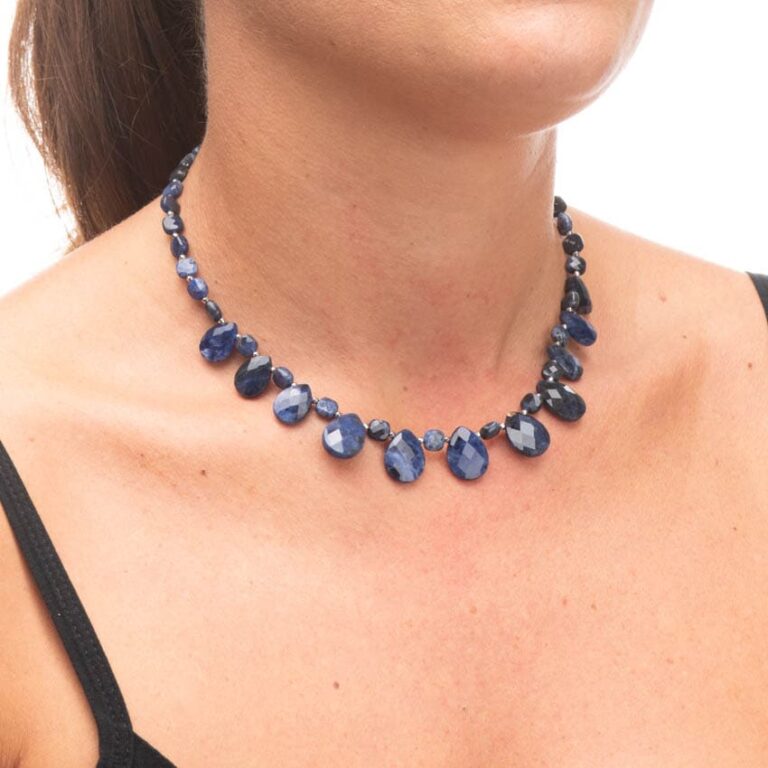 Collana girocollo gocce sodalite 01